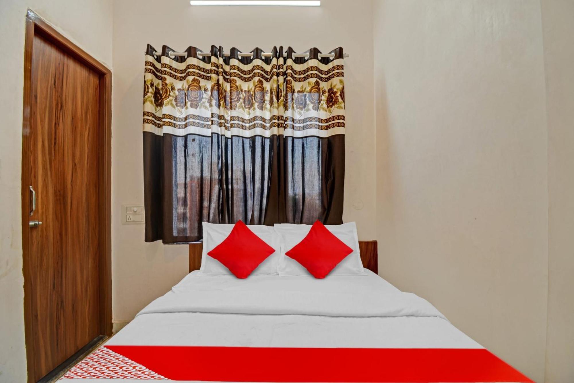 Hotel O Silver Valley Udaipur Exteriör bild